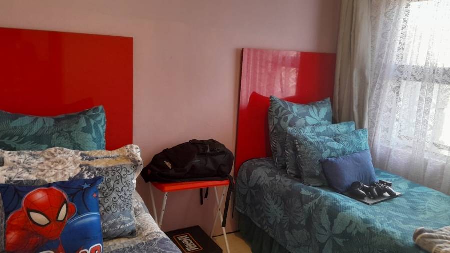 4 Bedroom Property for Sale in Mdantsane Eastern Cape